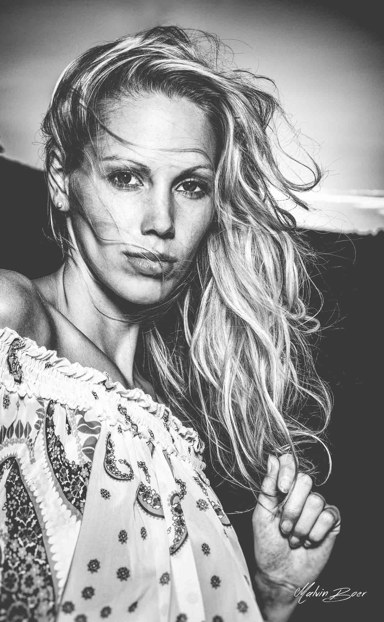 86_Ml1_Malvin_Boer_Malvinboer_B&W_Haarliebhaber_Photographer_Dortmund_Kunst_BVB_Fotografie_Wandbilder